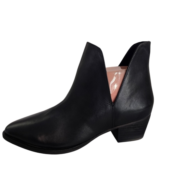 Free People Charm Double V Black Leather Ankle Boots Booties 8.5 - Picture 8 of 13